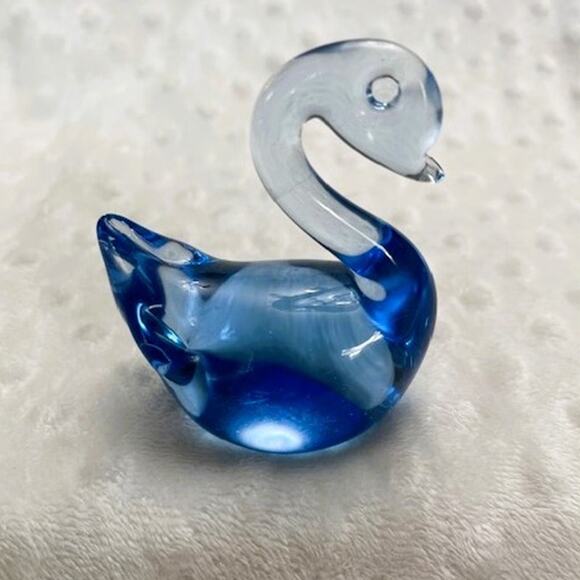 Vintage Cobalt Blue Bohemia Blown Glass Swan Paperweight/Table Decor - Picture 3 of 6